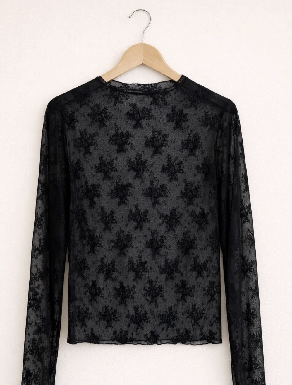 Top de Encaje Floral de Manga Larga