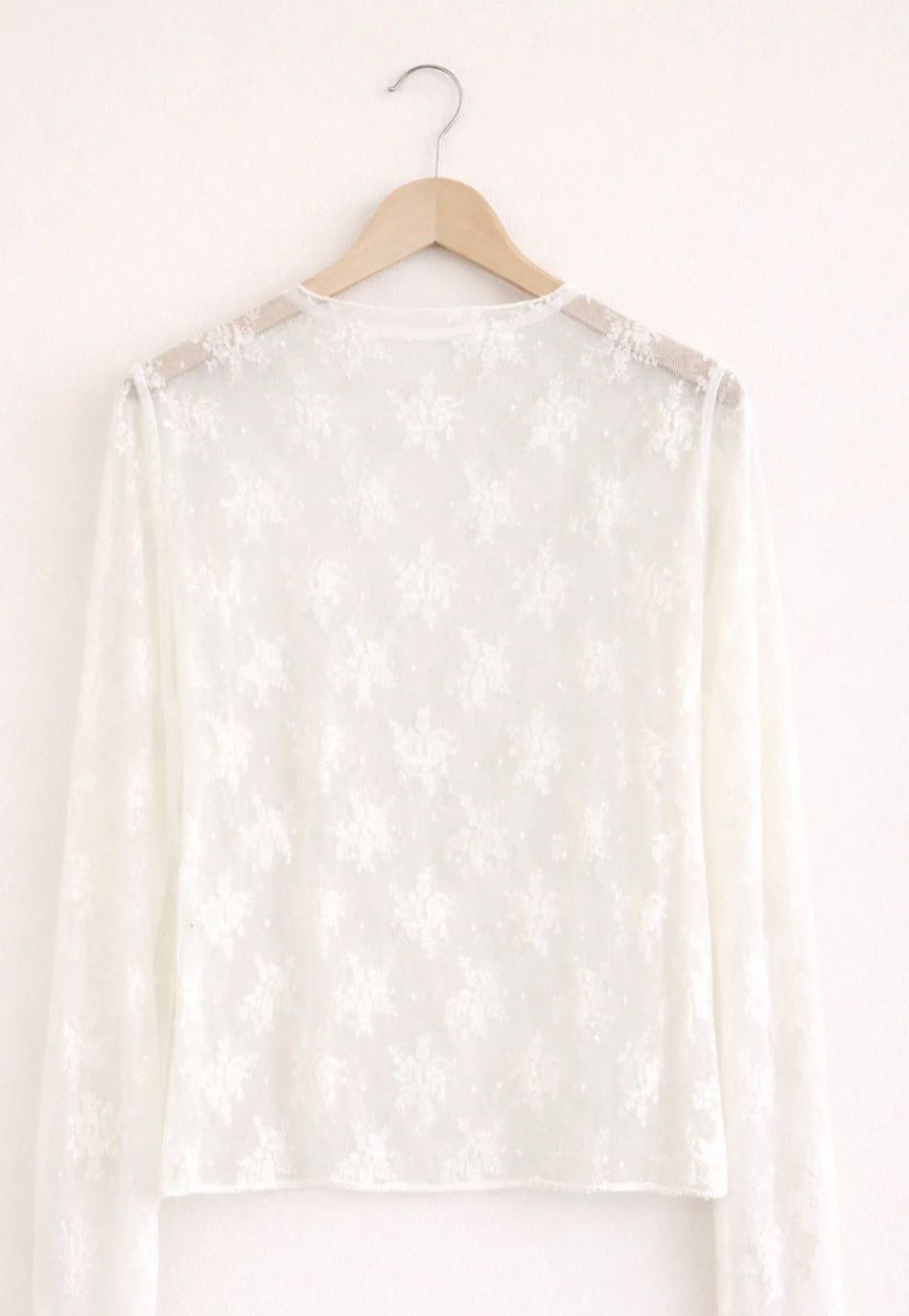Top de Encaje Floral de Manga Larga